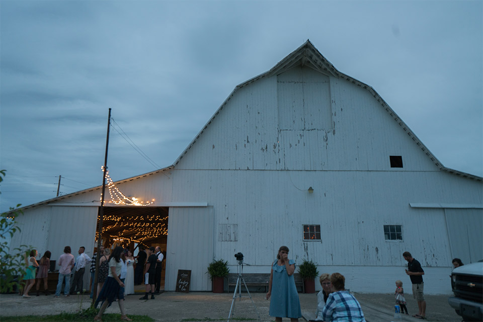 lightning tree barn circleville ohio